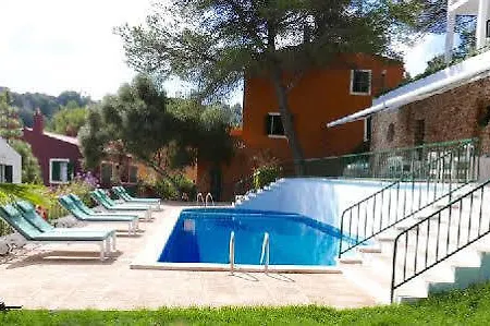 Desmais Hotel 3*