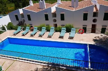 Desmais Hotel 3*