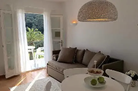 Desmais 3* Cala Galdana (Menorca)